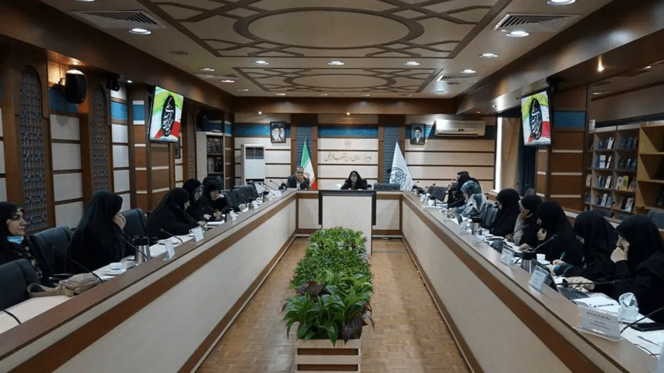 تحقق در مسائل زنان و غلبه بر فرهنگ استعماری غرب