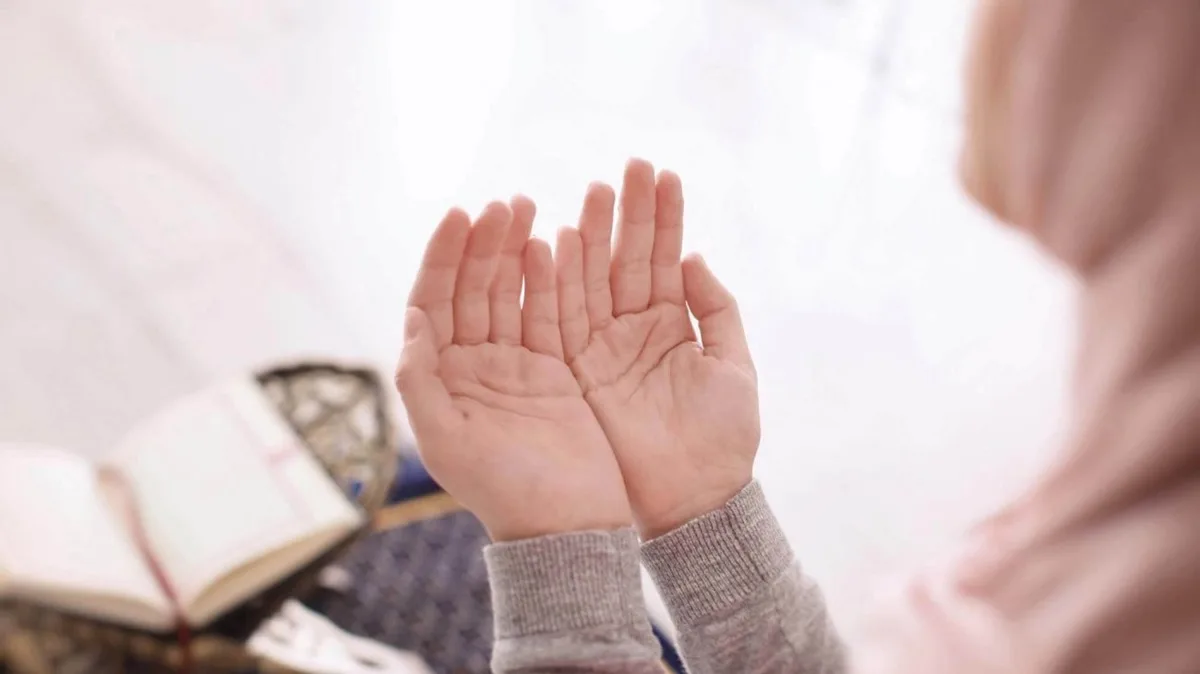 ذكر «يا لَطيفُ» و گشایش بخت دختر